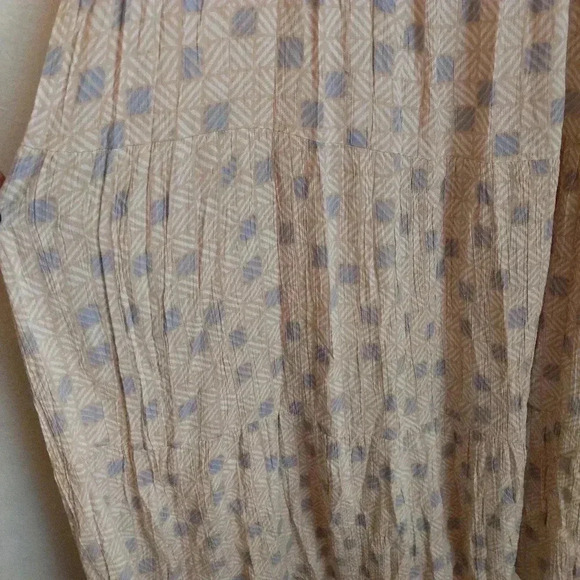 Sincerely Jules Women’s Cream Casual Sleeveless Tiered Dress 100% Rayon XL - Picture 6 of 7